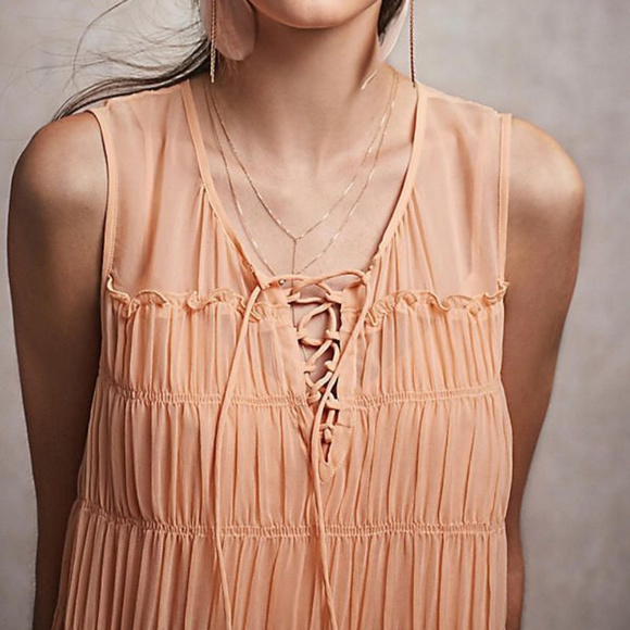 Anthropologie Tops - ANTHROPOLOGIE Calla Lace Up Tank Top 14 L PEACH